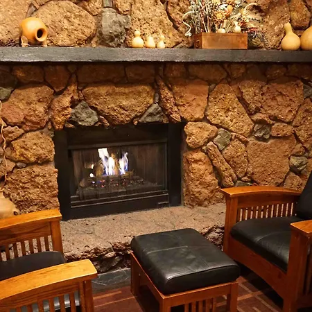 Lodge At Sedona